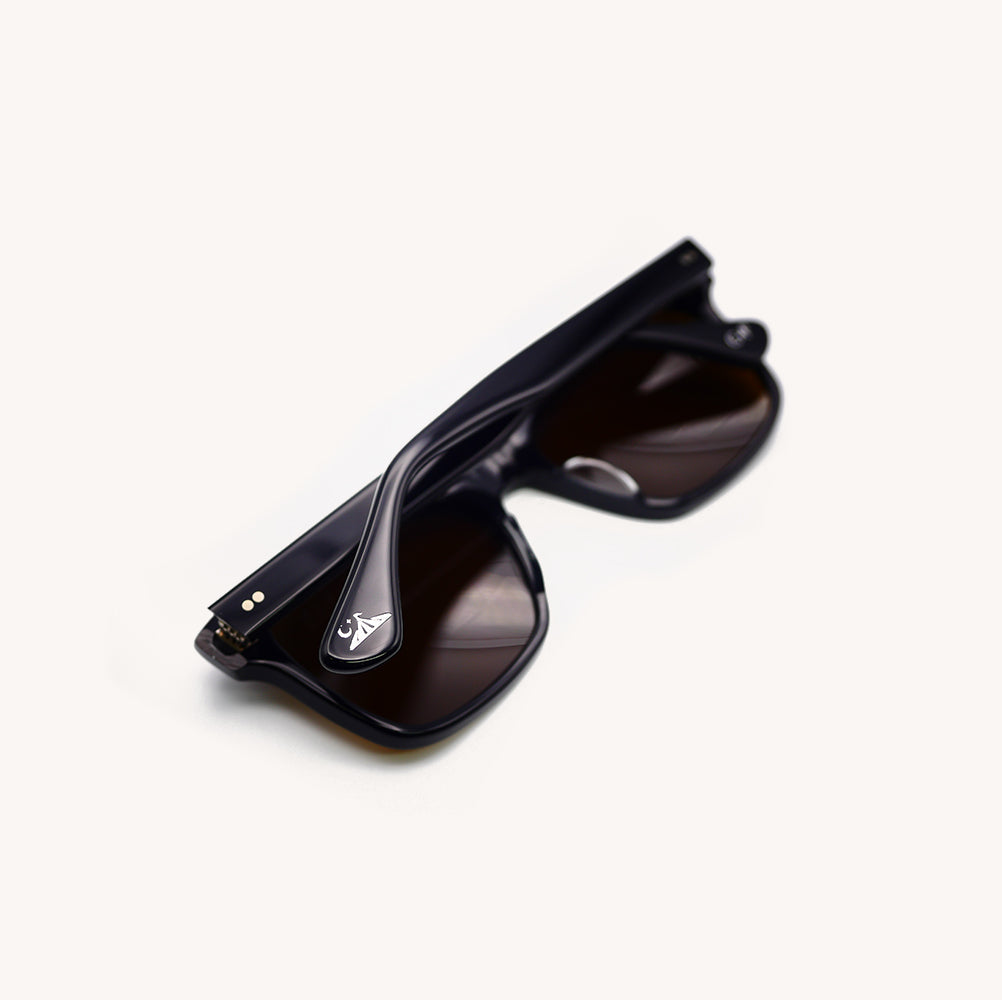 【週末値下げ中‼️美品‼️】 LAD MUSICIAN サングラス ブラック 鯖江産アウトドアサングラス - WINTER model - | CRAZY PIERROT